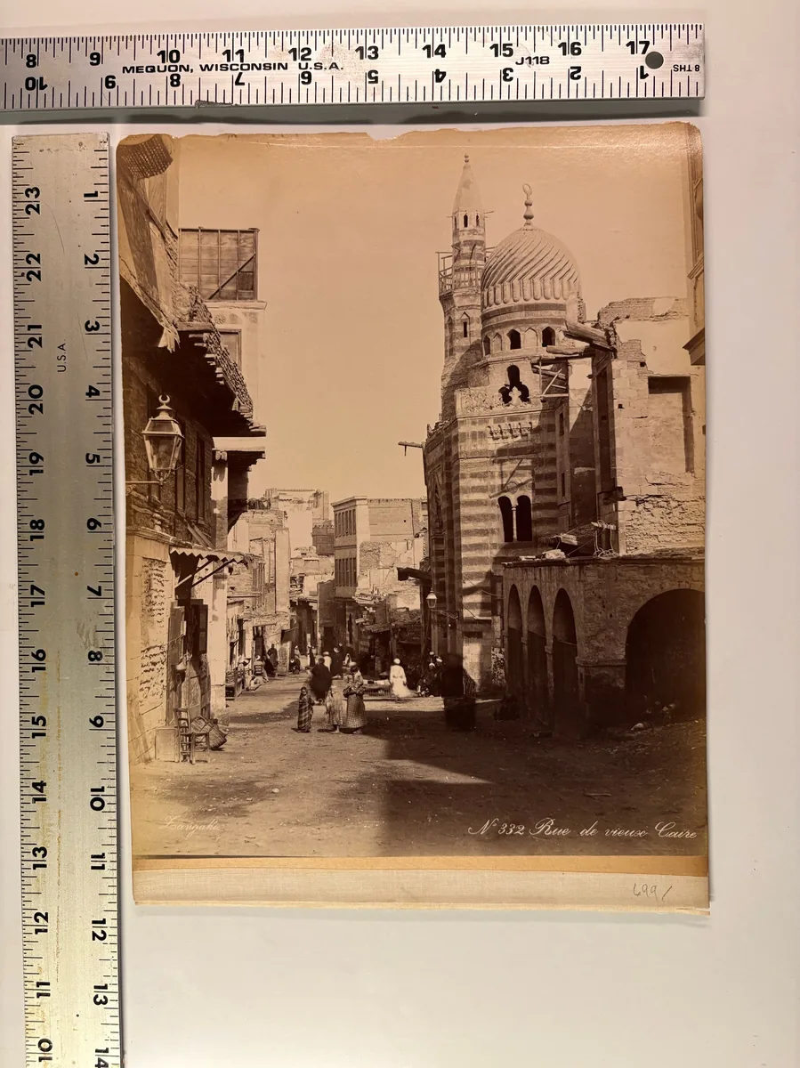 N° 332 Rue de vieux Caire